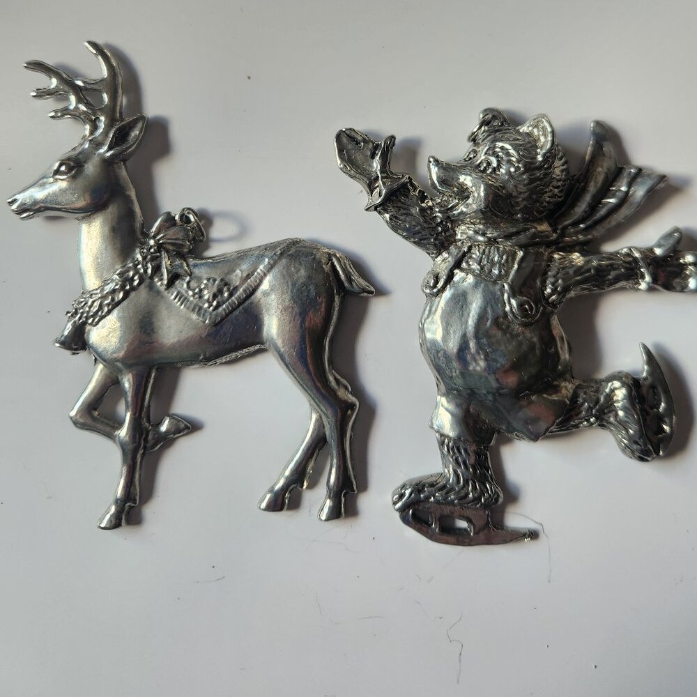 Sycamore Pewtersmith Set of 2 pewter Christmas Ornaments